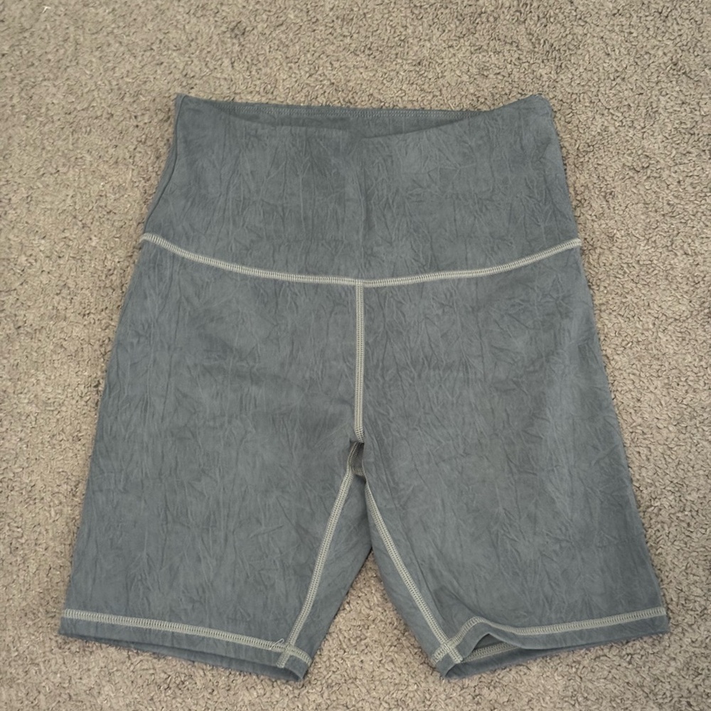 ZYIA  High-Waisted bike shorts